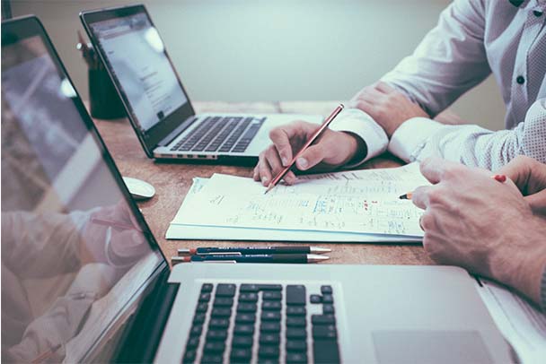 How to develop a company correctly?